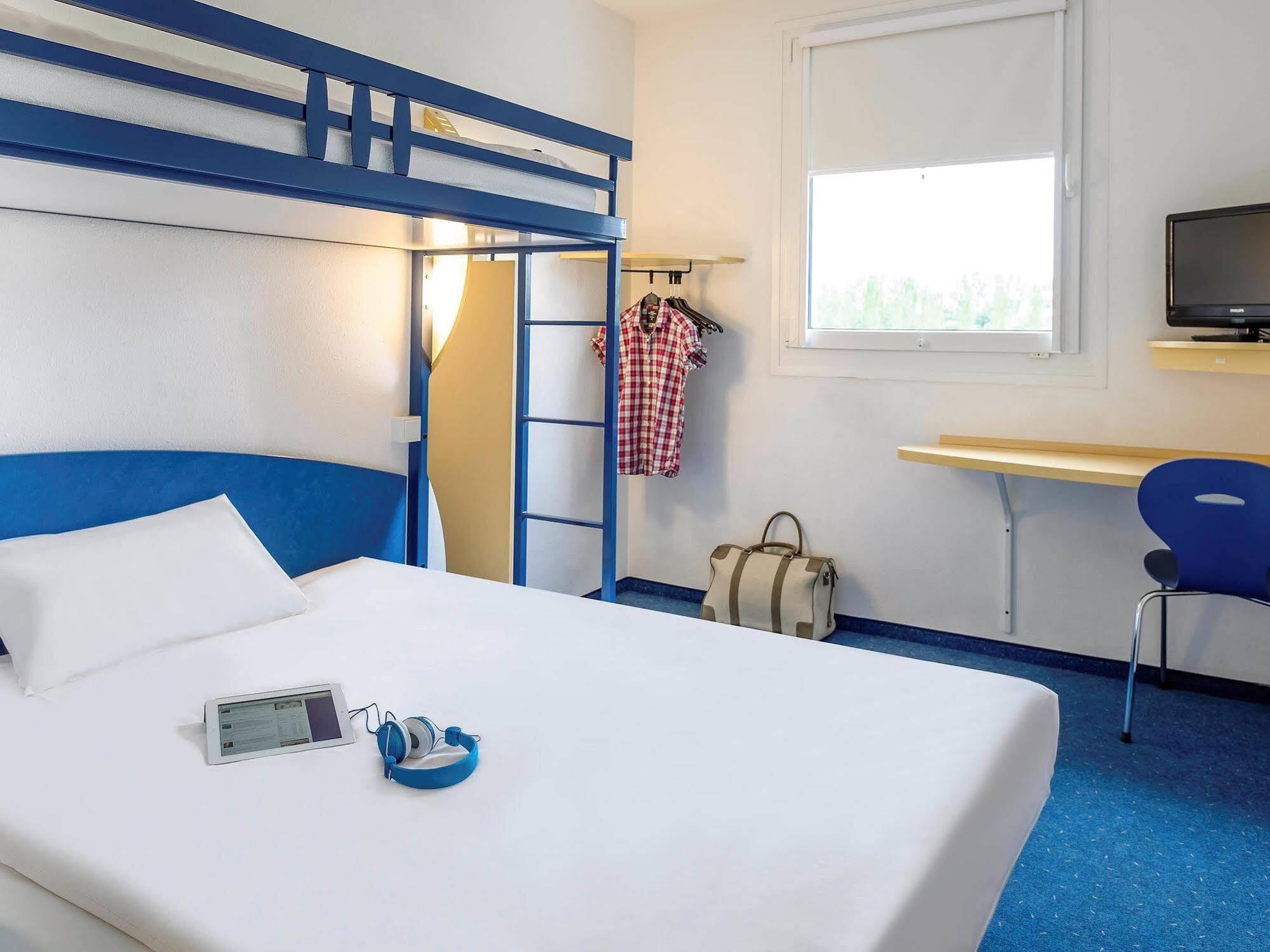 Ibis Budget Bezons Exteriör bild