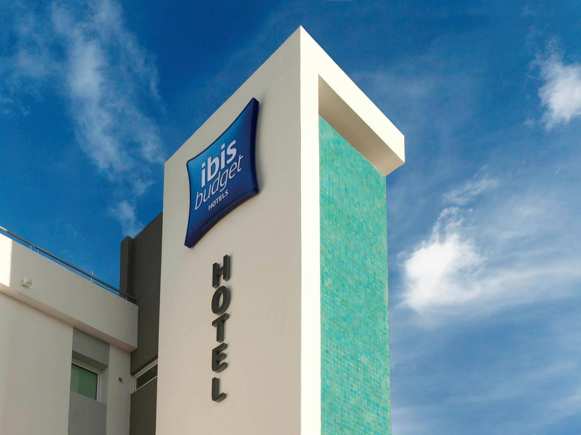 Ibis Budget Bezons Exteriör bild